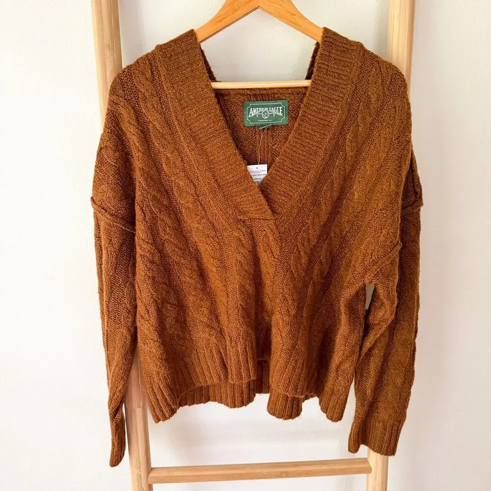 NWT American Eagle Cable Knit Sweater Hoodie Brown Chunky Women’s Size Small